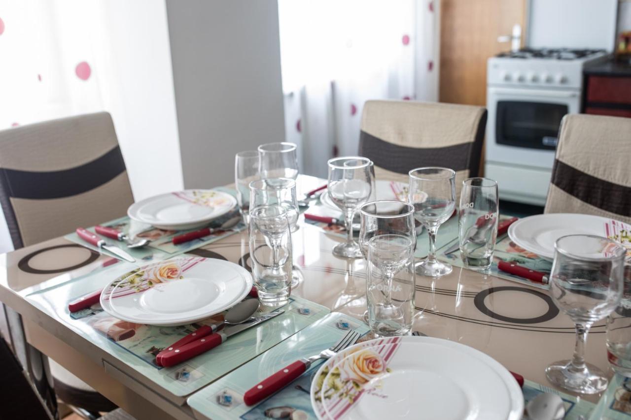C Central Apartament Szörényvár Kültér fotó